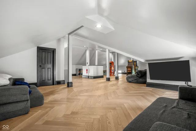 $980,000 | 543 Fletcher Avenue, Indianapolis, IN 46203