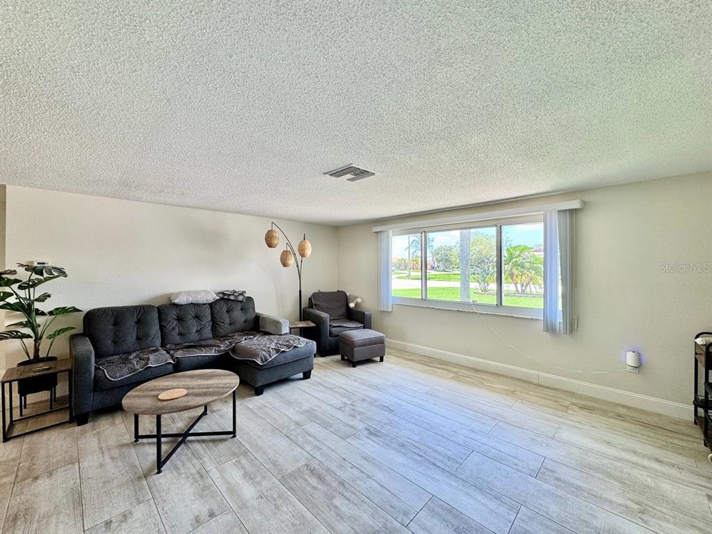 4037 Topsail Trail New Port Richey, FL 34652 - Photo 9 of 35