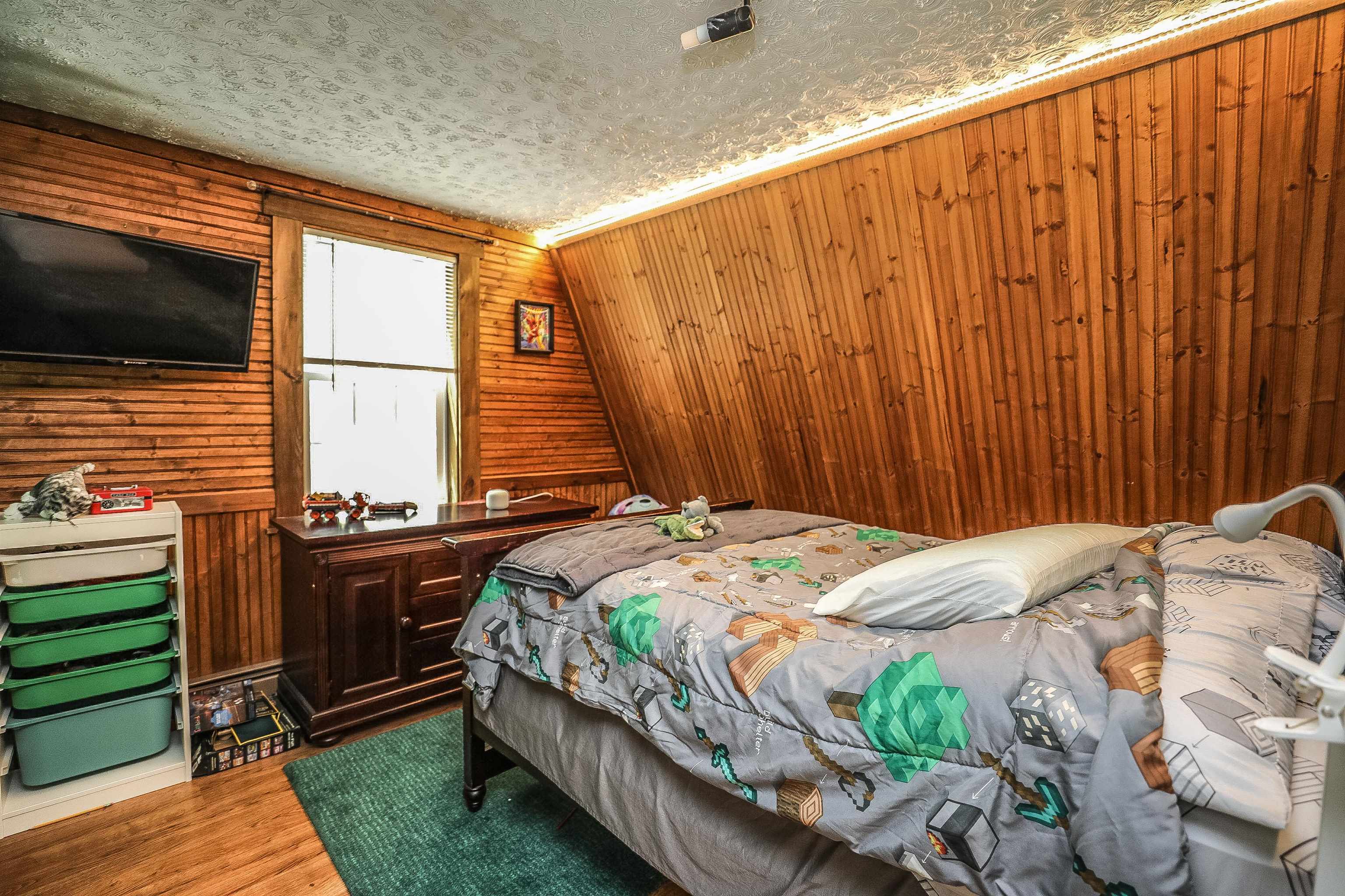 8 Colby Road Kingston, NH 03848 - Photo 22 of 40
