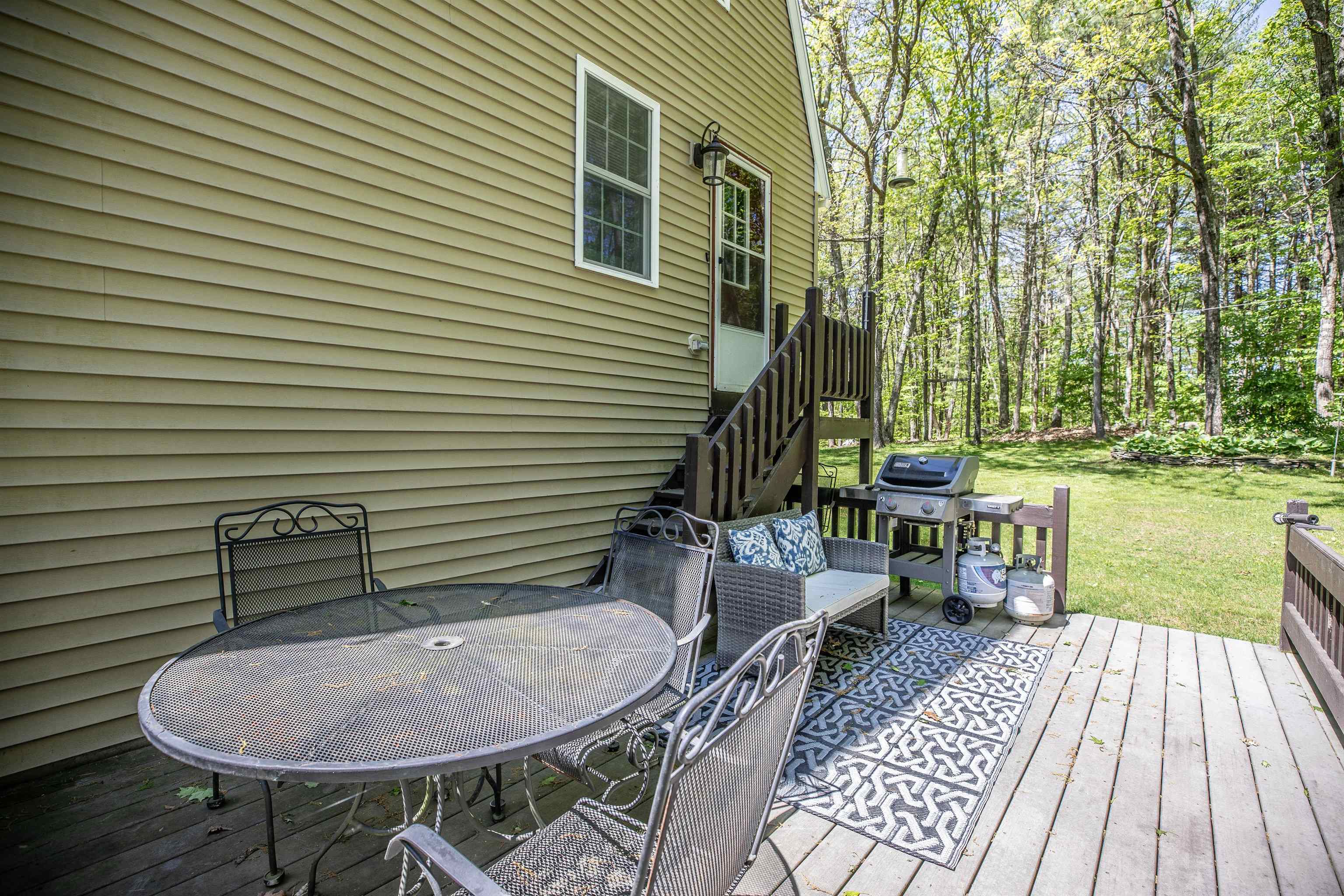 8 Colby Road Kingston, NH 03848 - Photo 36 of 40