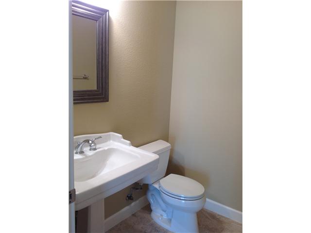 13245 Vinter Way Poway, CA 92064 - Photo 13 of 17 Powder bath