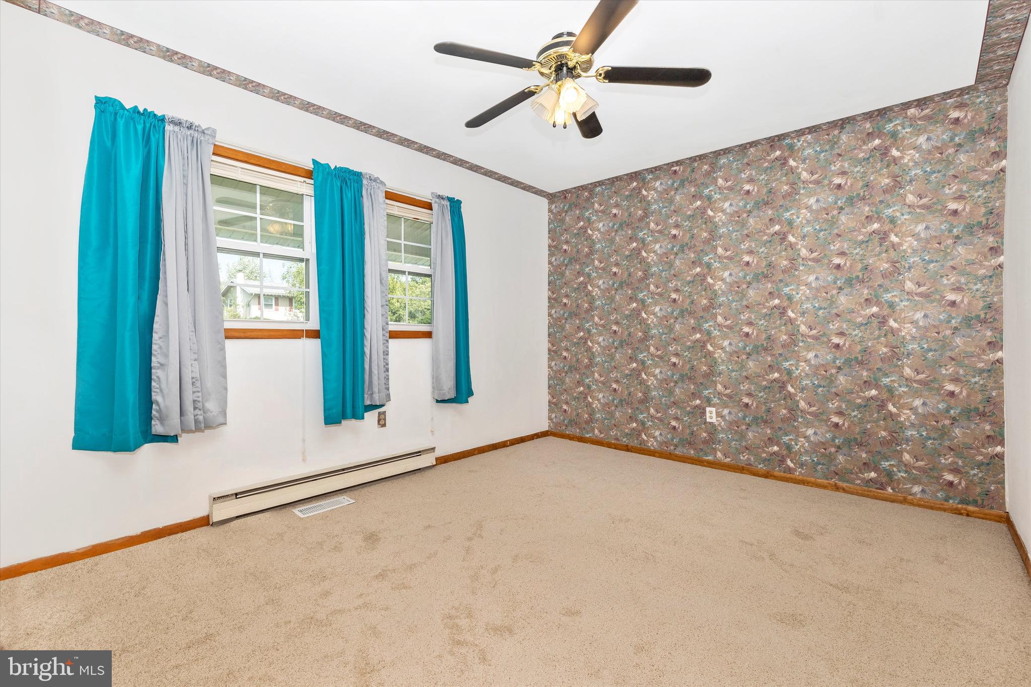 6795 Ruhland Drive Frederick, MD 21702 - Photo 14 of 36 Main level bedroom/office.