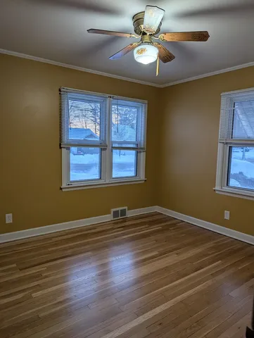 $249,900 | 3618 Maple Avenue, McHenry, IL 60050