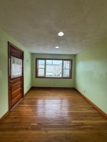 $3,300 | 438 Broadway, Unit 1, Somerville, MA 02145