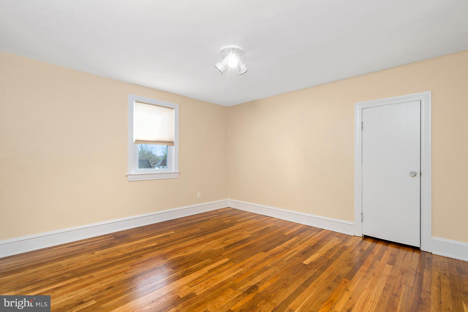 30 Rutledge Avenue Ewing, NJ 08618 - Photo 17 of 25 4th Bedroom