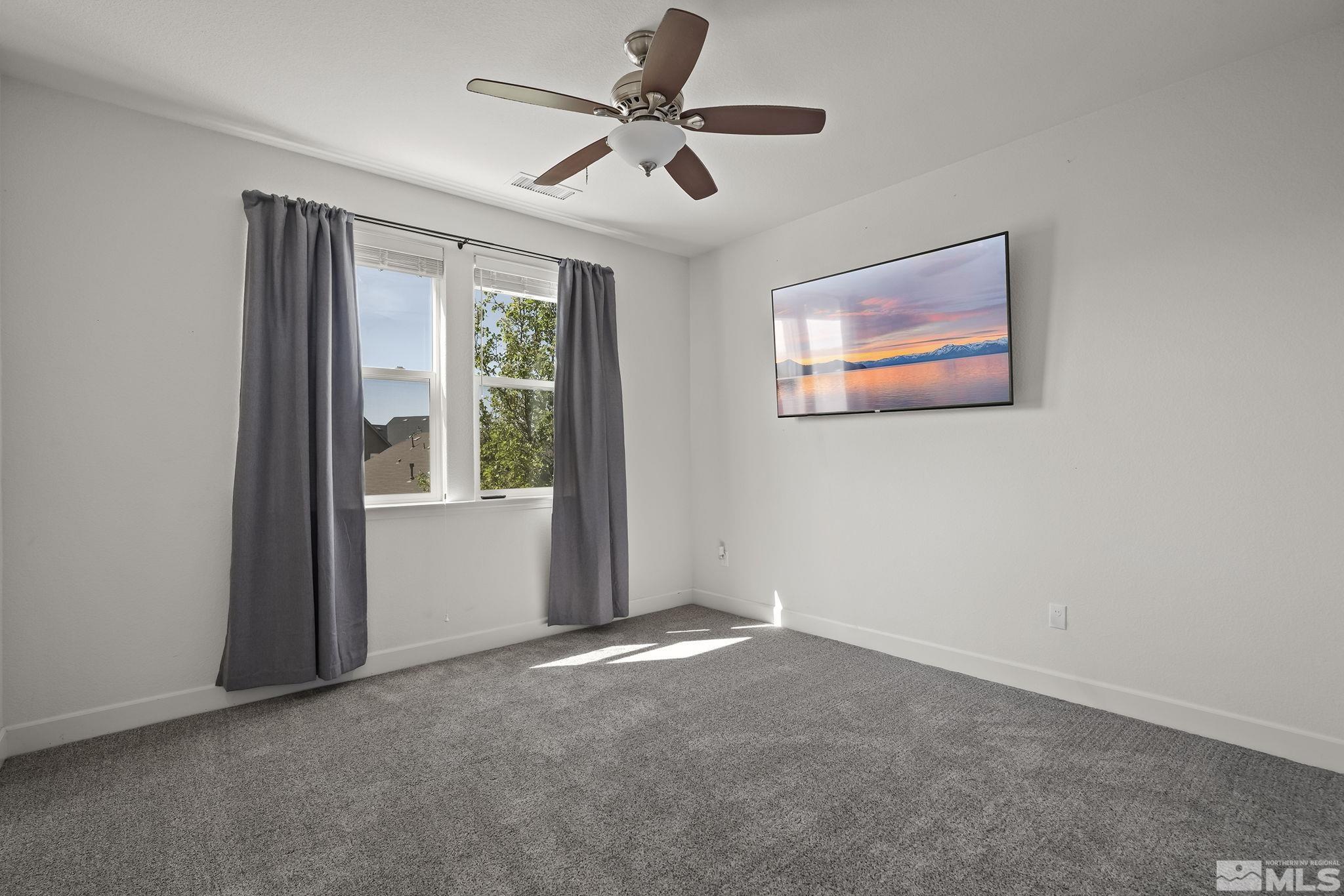 978 Floral Ridge Way Sparks, NV 89436 - Photo 14 of 24 Photo 14