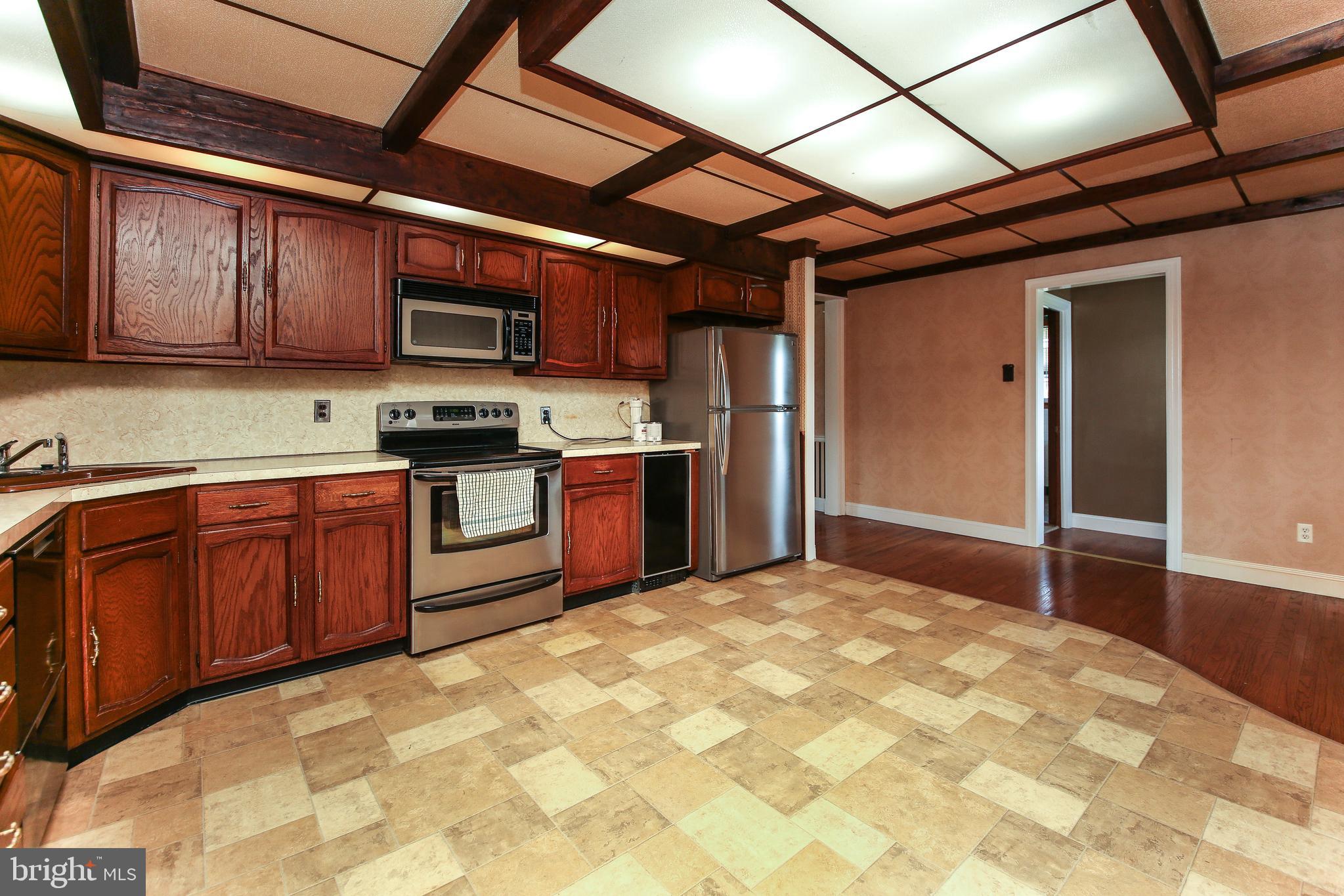 311 New Road Southampton, PA 18966 - Photo 9 of 30 Gallery Image 9