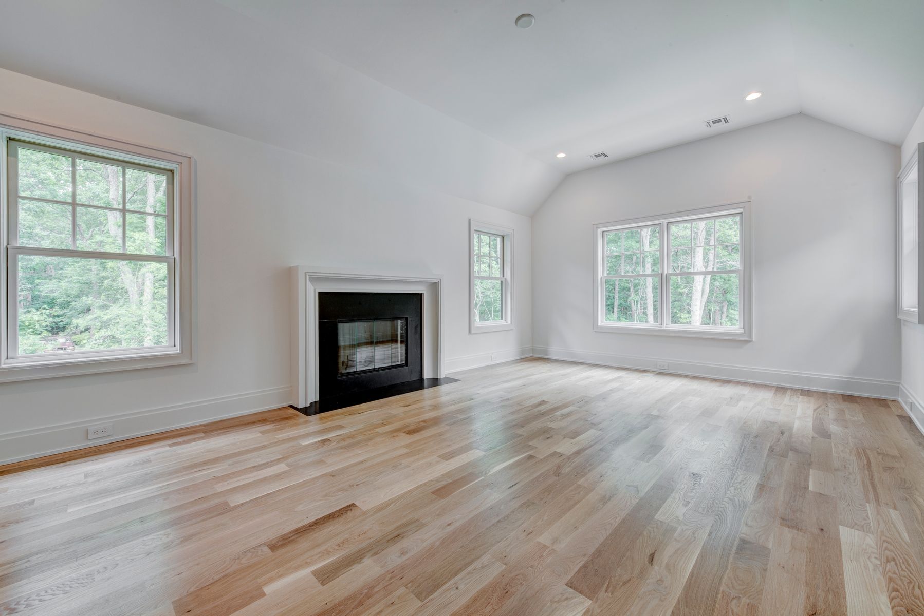 3 Ardsley Road Wainscott, NY 11975 - Photo 15 of 25 Gallery Image 15