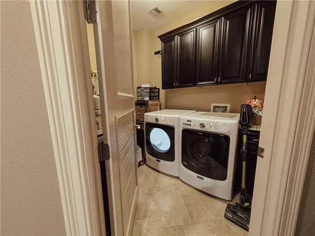 $449,500 | 10531 Mission Road, Unit 204B, Leawood, KS 66206