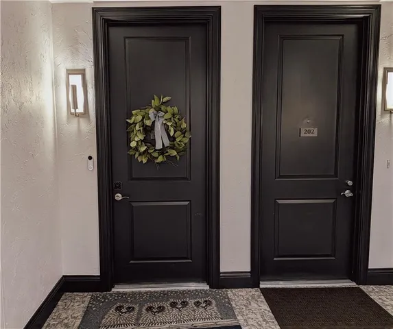 $449,500 | 10531 Mission Road, Unit 204B, Leawood, KS 66206