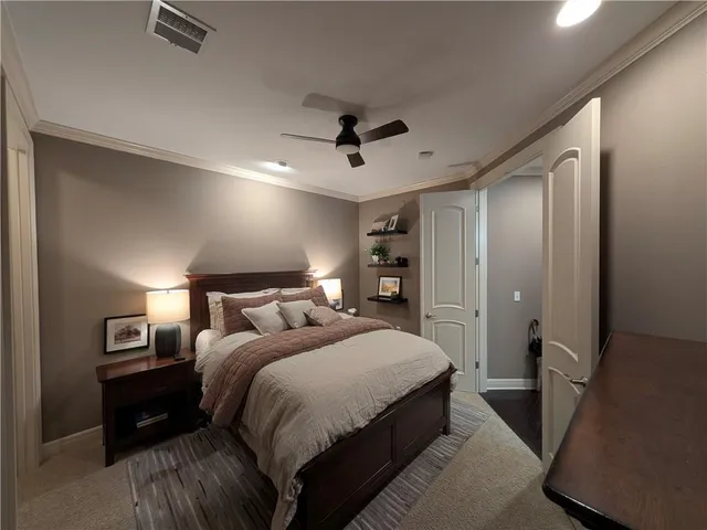 $449,500 | 10531 Mission Road, Unit 204B, Leawood, KS 66206