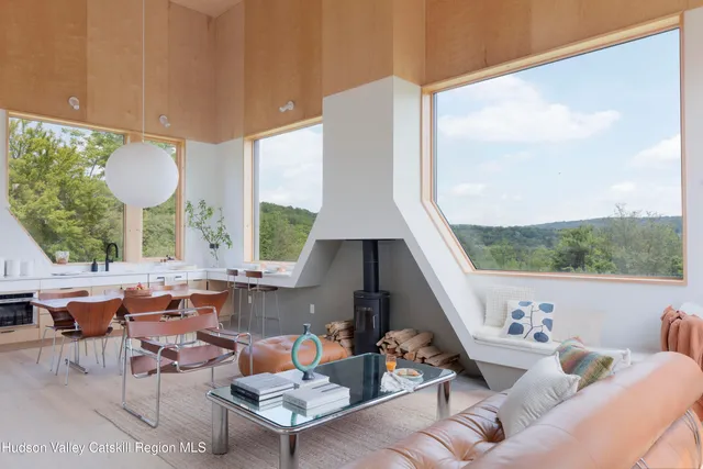 $1,290,000 | 120 Pumpkin Hollow Road North, Hillsdale, NY 12529