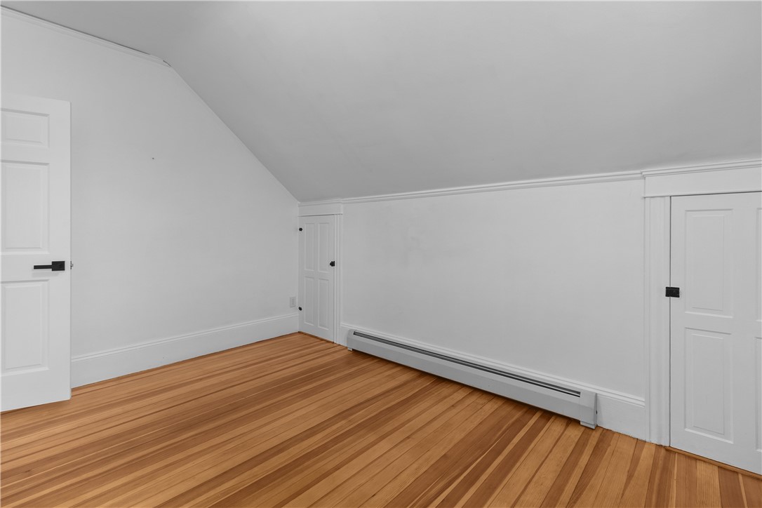 334 Jastram Street, Unit 2 Providence, RI 02908 - Photo 17 of 23 2nd bedroom