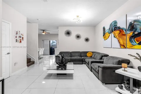 $460,000 | 23082 Southwest 127th Place, Miami, FL 33170