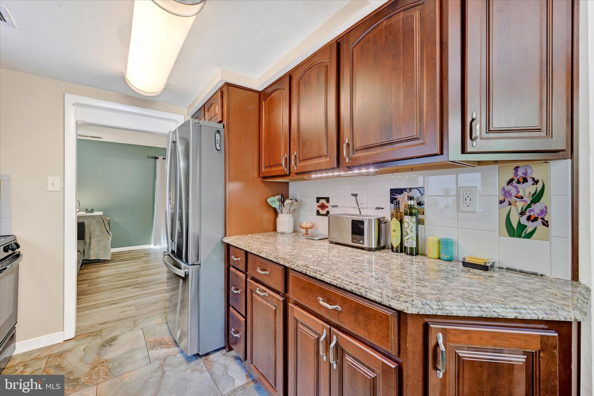 127 Arundel Road Pasadena, MD 21122 - Photo 7 of 31 Plenty of cabinets