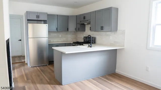 $2,500 | 509 Fulton Street, Elizabeth Port, NJ 07206