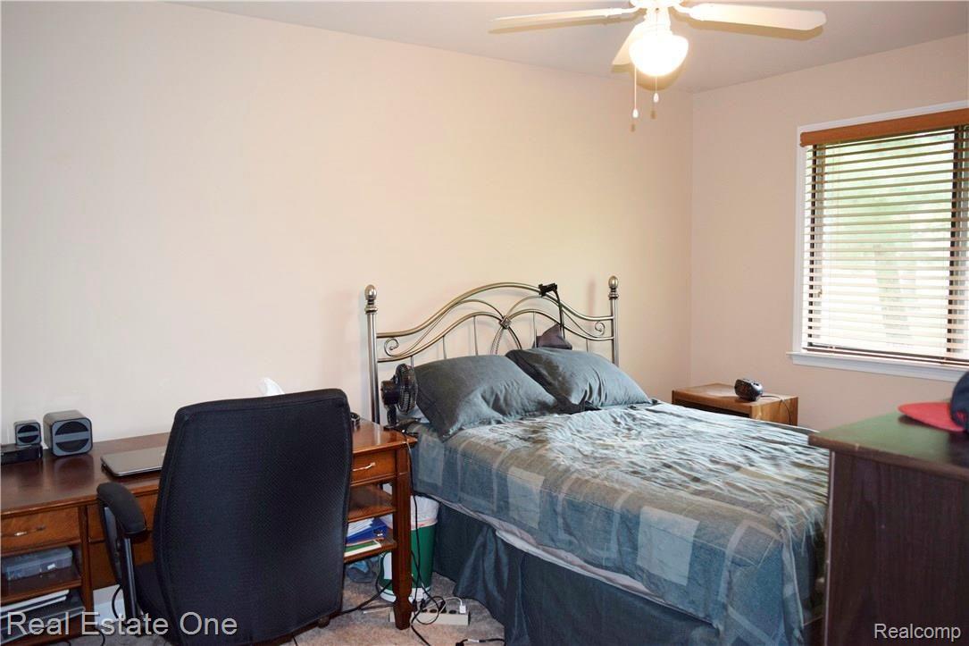 3979 West Maple Road Wixom, MI 48393 - Photo 13 of 18 Bedroom 2.JPG