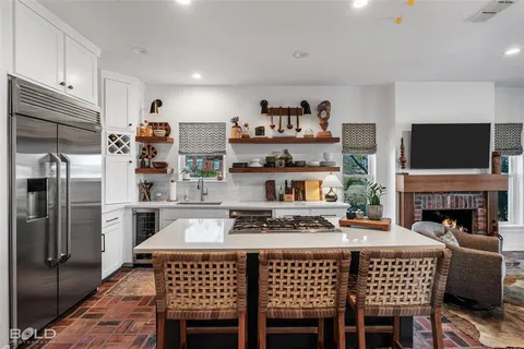 $825,000 | 11180 Heritage Oaks Circle, Shreveport, LA 71106