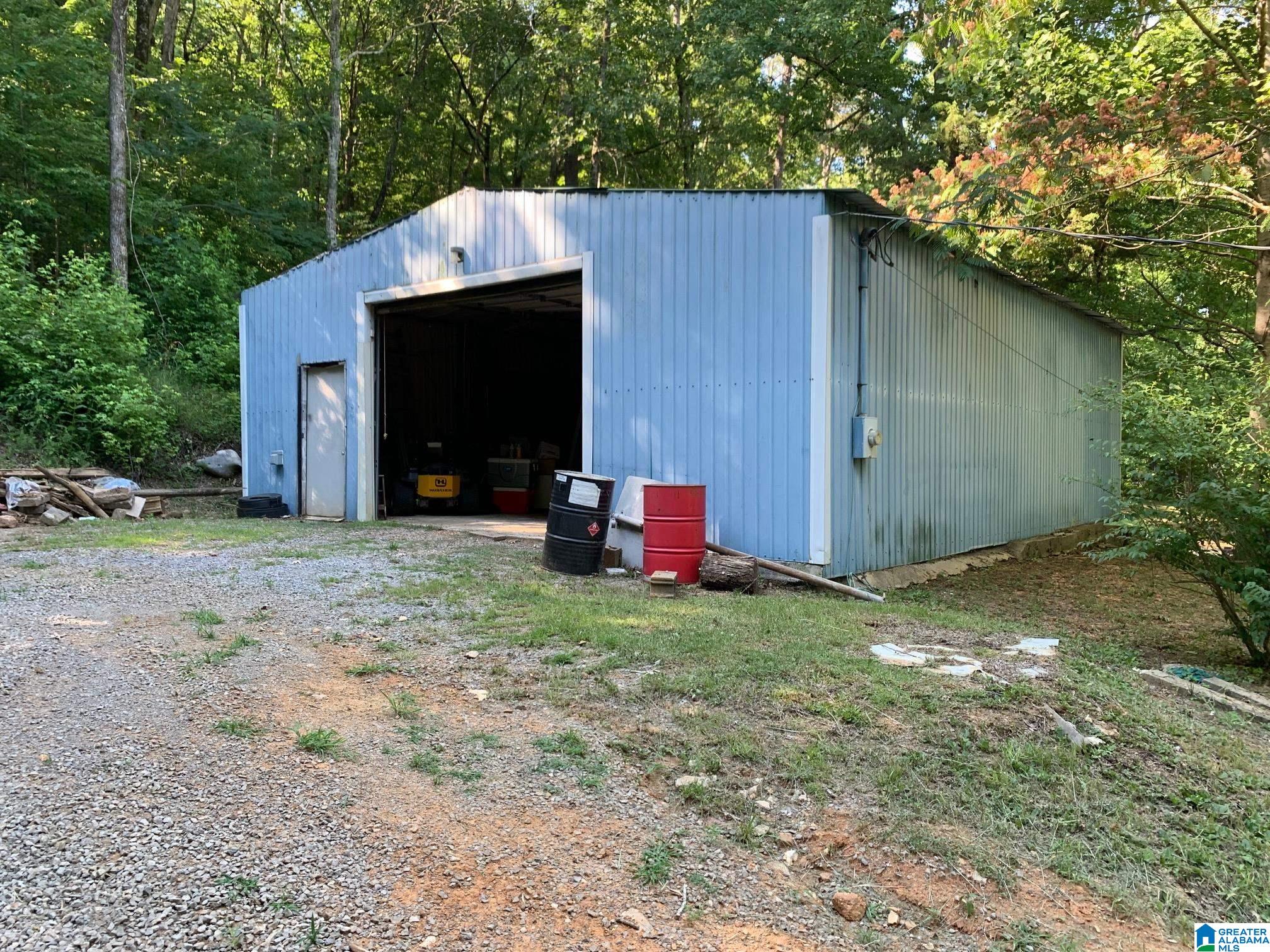 945 Mill Creek Road Warrior, AL 35180 - Photo 17 of 19