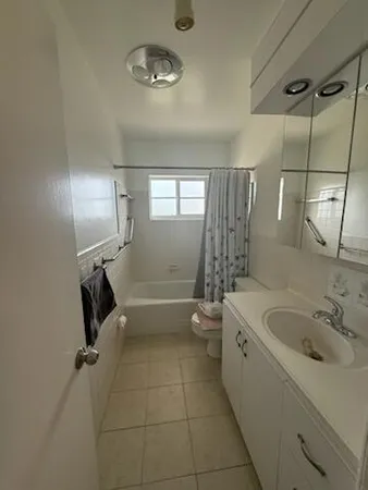 $1,750 | 1150 Atlantic Shores Boulevard, Unit 611, Hallandale Beach, FL 33009