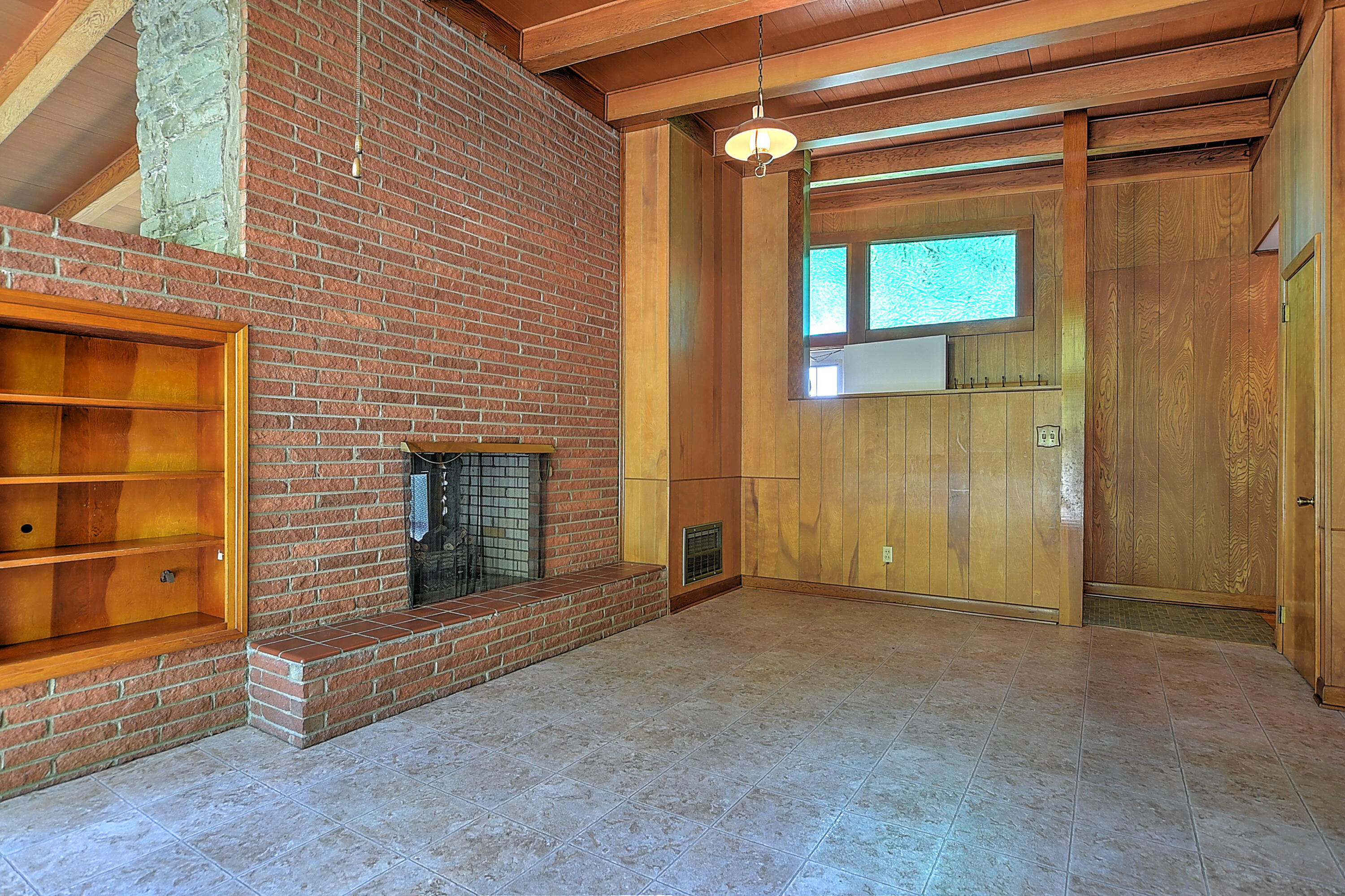 4616 Old Stage Road Kingsport, TN 37664 - Photo 11 of 45 4616 Old Stage-11
