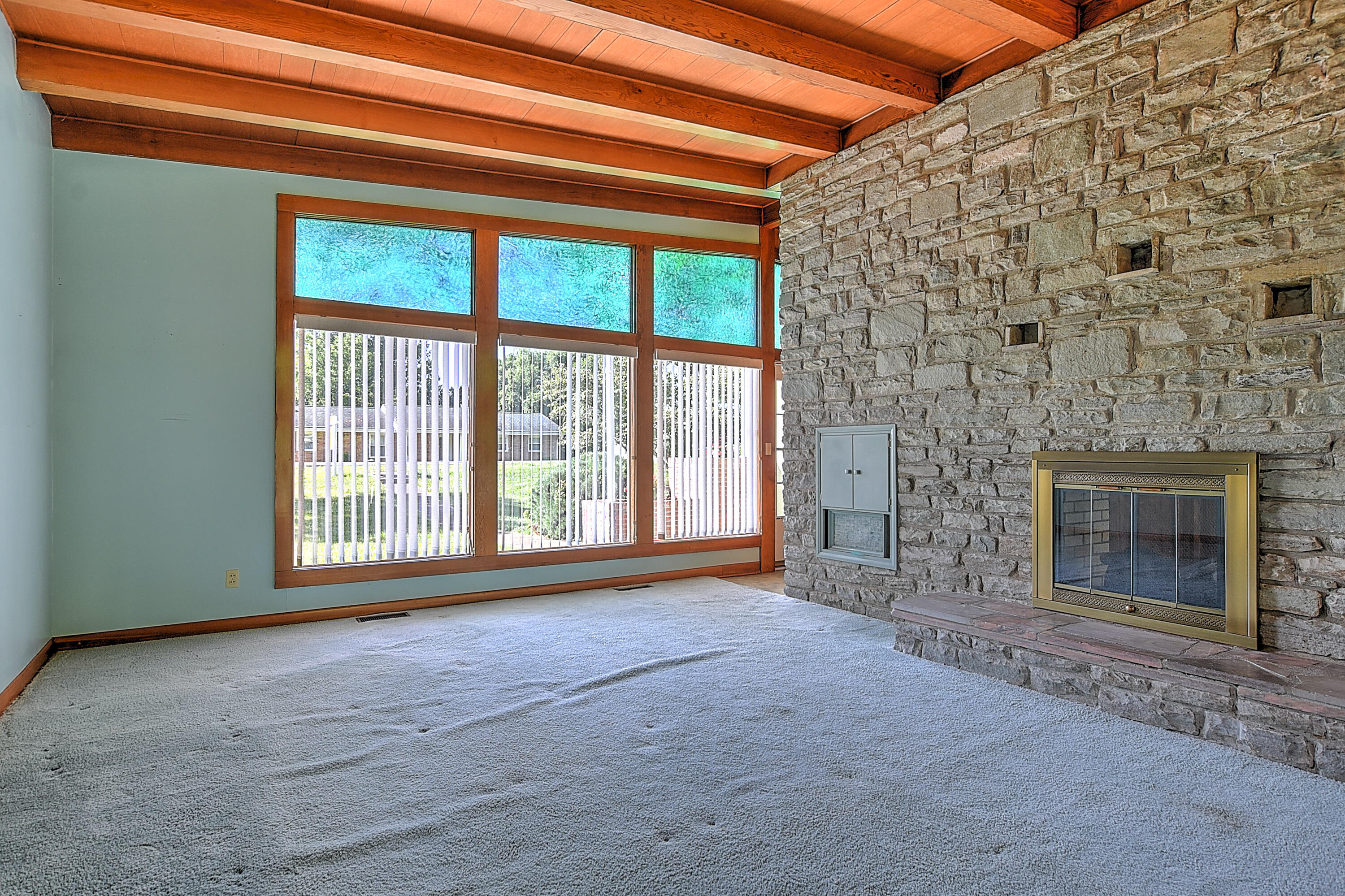 4616 Old Stage Road Kingsport, TN 37664 - Photo 3 of 45 4616 Old Stage-6