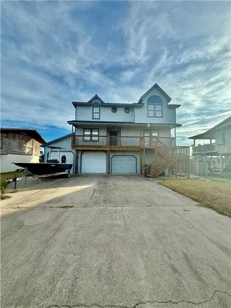 a view of parking area