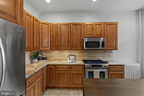 $499,900 | 608 Reservoir Street, Baltimore, MD 21217
