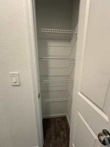 $1,900 | 989 Harold Pass, Lake Wales, FL 33859