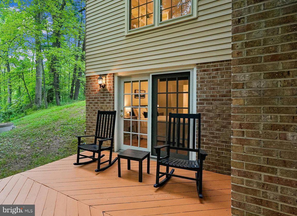 11732 Stuart Mill Road Oakton, VA 22124 - Photo 63 of 79 Deck