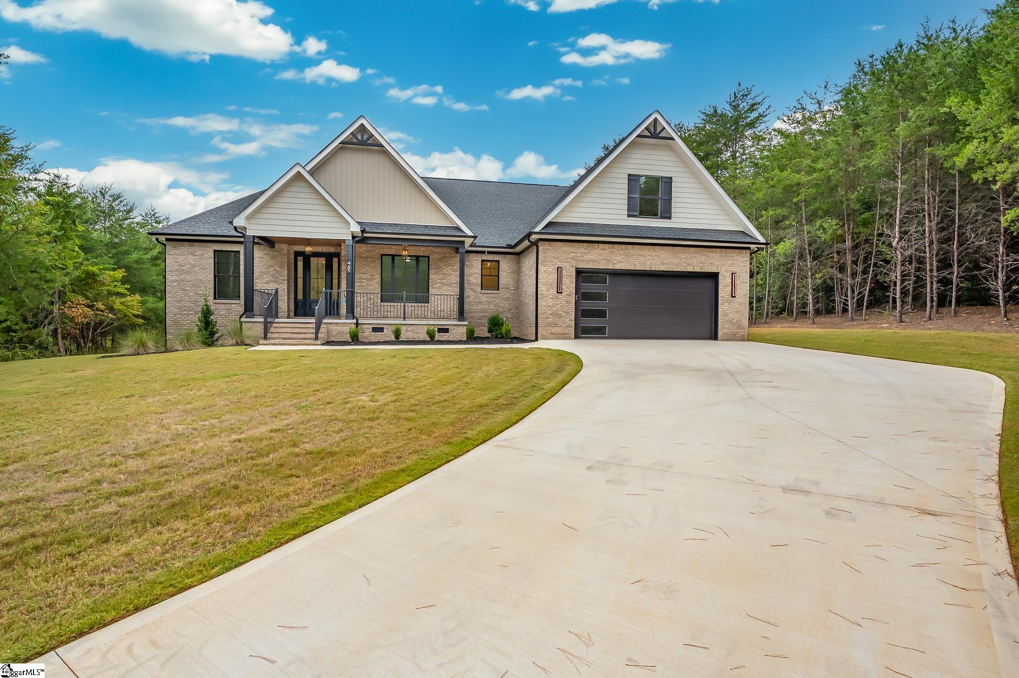 465 North Bates Road Taylors, SC 29687 - Photo 1 of 36 Gallery Image 1
