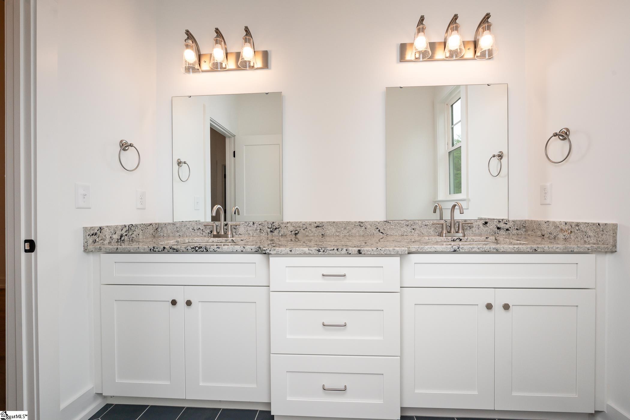 465 North Bates Road Taylors, SC 29687 - Photo 24 of 36 Gallery Image 24