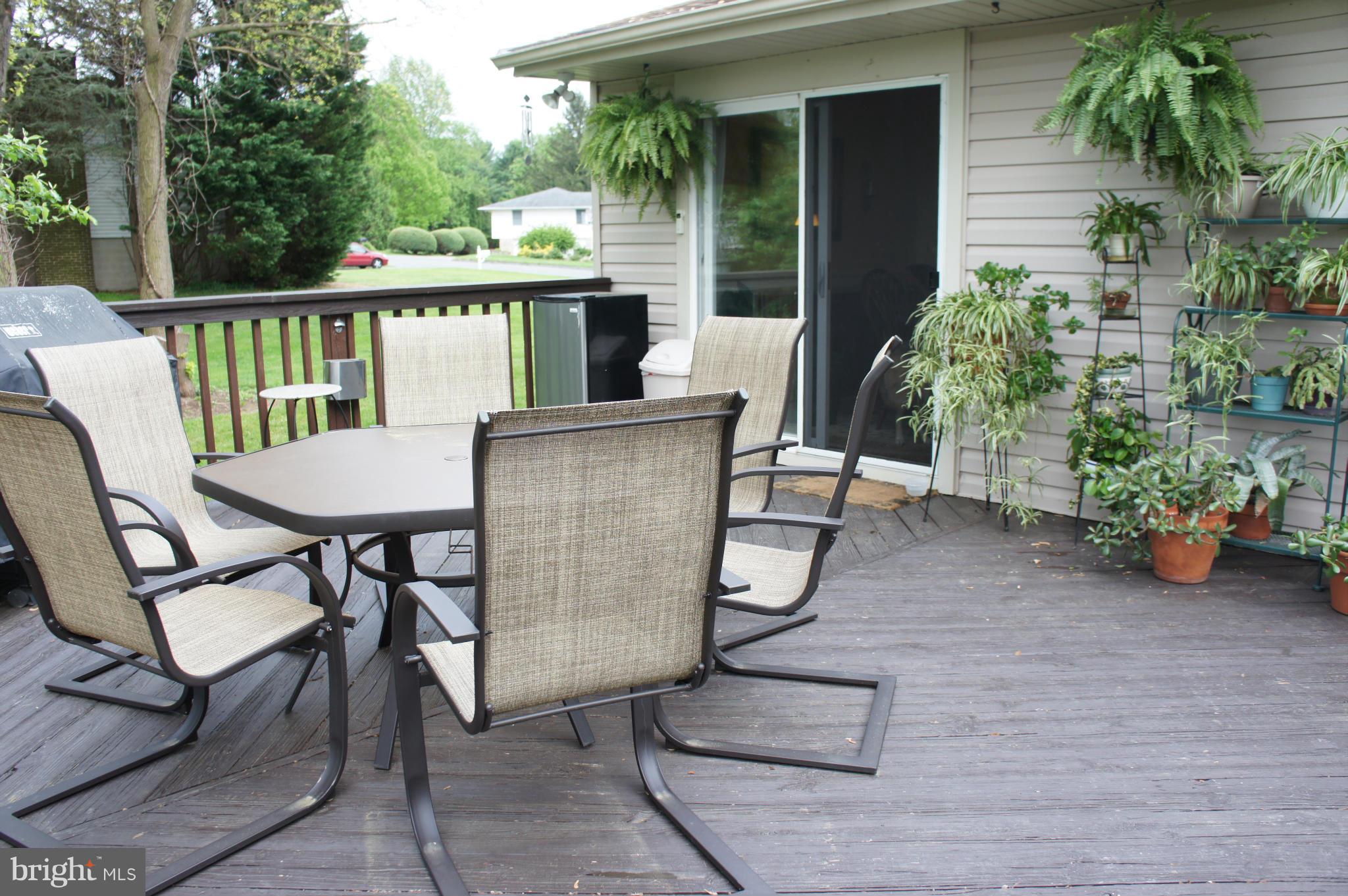 1304 Turnbridge Road Forest Hill, MD 21050 - Photo 20 of 27 16 x 19 Deck off of Dining Rm