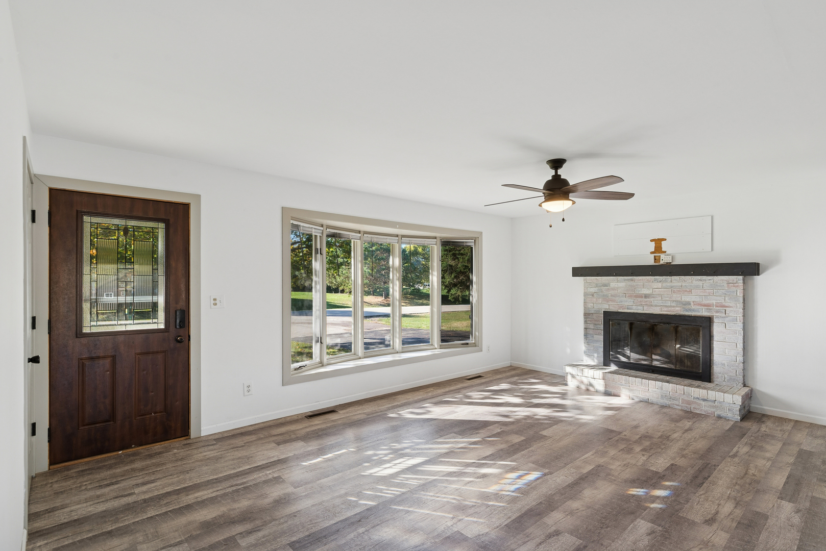 13058 West 29th Street Zion, IL 60099 - Photo 7 of 27