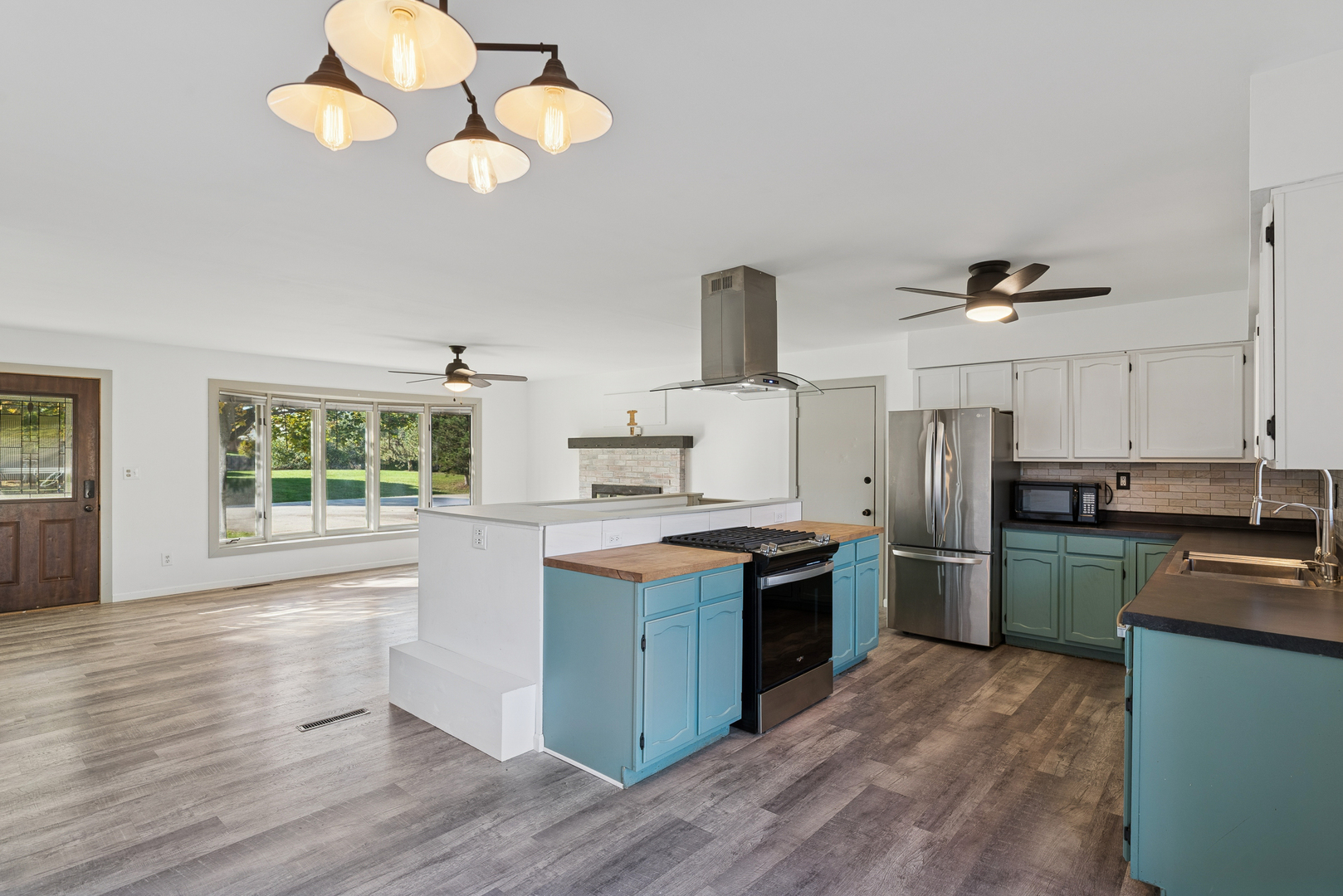 13058 West 29th Street Zion, IL 60099 - Photo 10 of 27