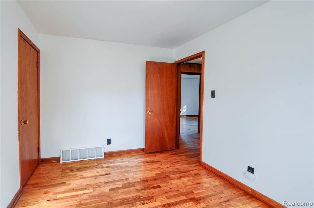 3301 Flint River Road Columbiaville, MI 48421 - Photo 20 of 56
