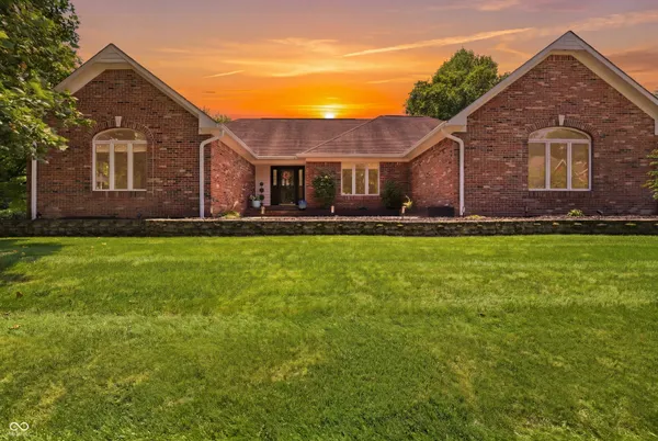 $660,000 | 12039 Admirals Pointe Drive, Indianapolis, IN 46236