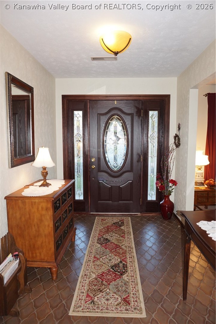 208 Shawnee Estates Winfield, WV 25213 - Photo 3 of 24 Gallery Image 3