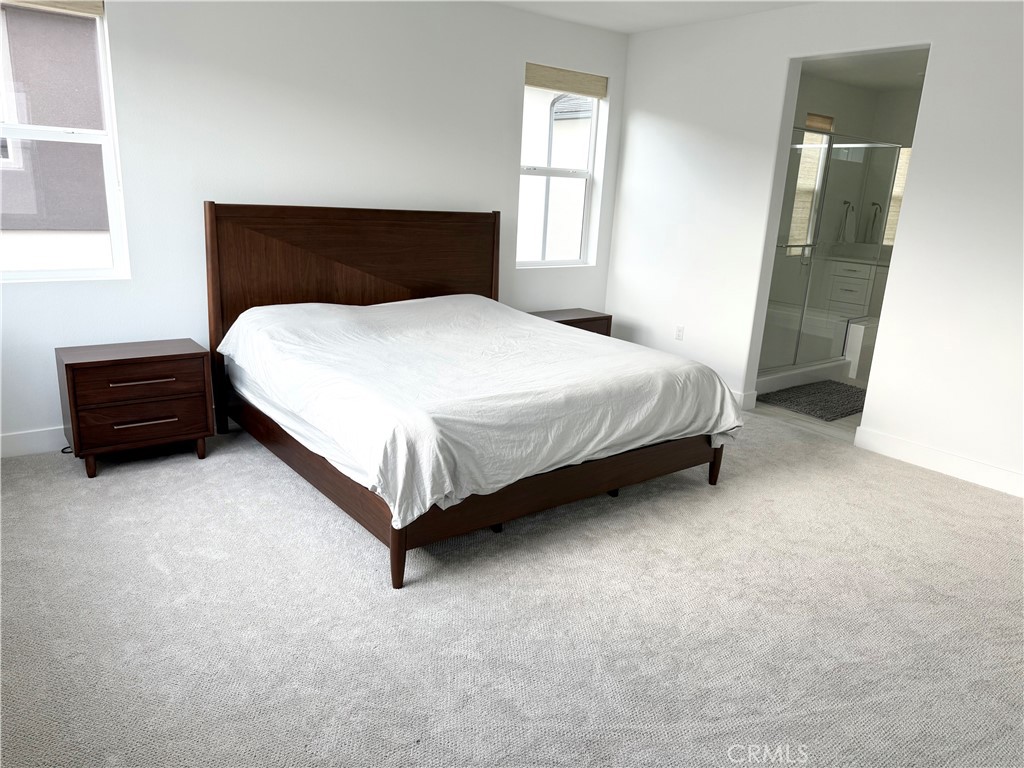 620 Grizzly Irvine, CA 92618 - Photo 16 of 40 2nd Floor Master Suite