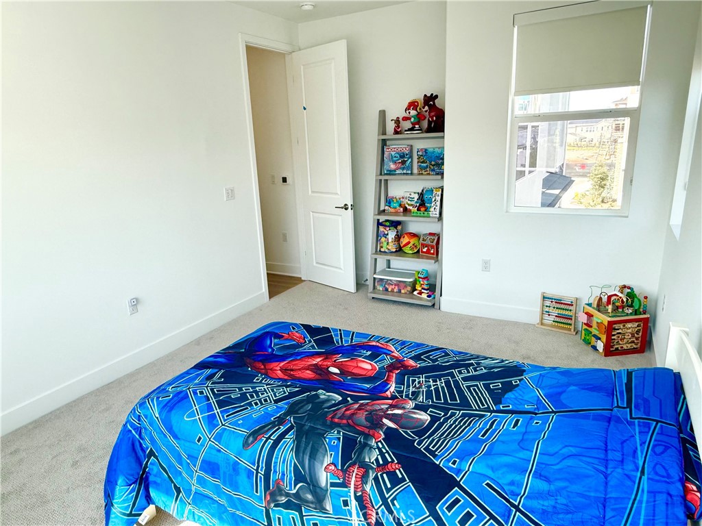 620 Grizzly Irvine, CA 92618 - Photo 33 of 40 5th Bedroom