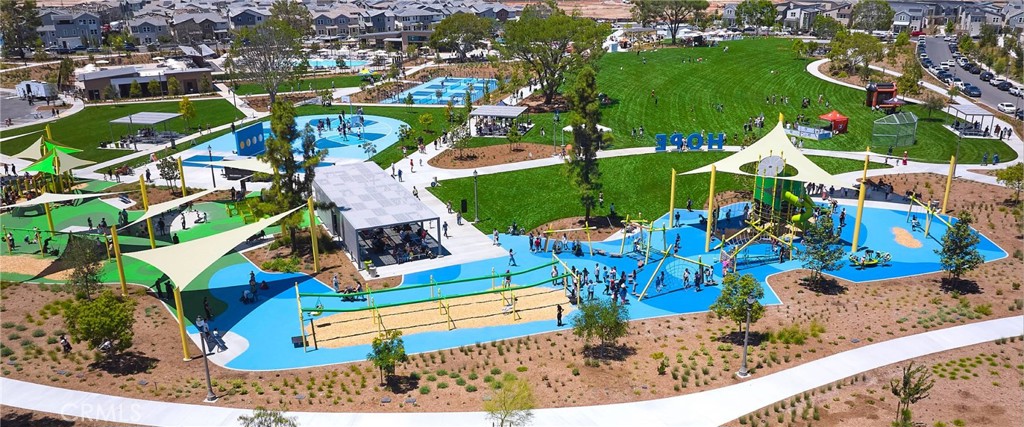 620 Grizzly Irvine, CA 92618 - Photo 39 of 40 Luna Park (3 minute walk)