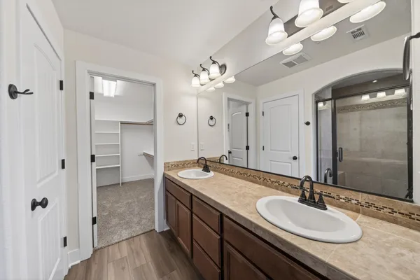 $429,900 | 5513 Diamond Ridge Drive, Redding, CA 96003