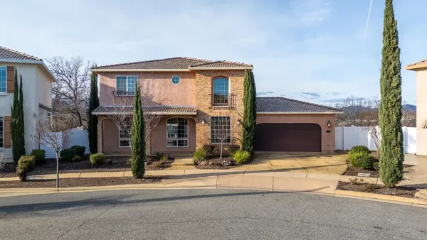 $429,900 | 5513 Diamond Ridge Drive, Redding, CA 96003