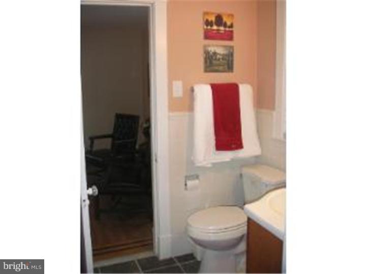 451 Fairfax Road Drexel Hill, PA 19026 - Photo 17 of 25 Bathroom