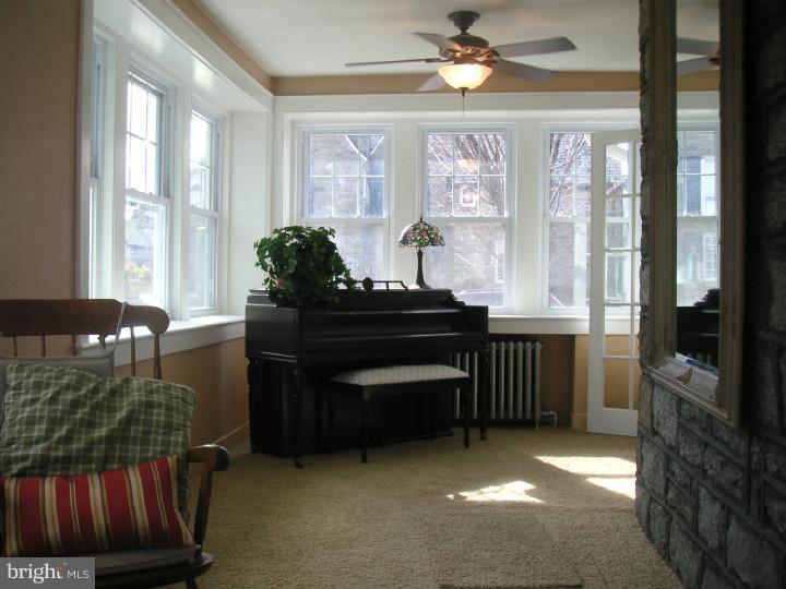 451 Fairfax Road Drexel Hill, PA 19026 - Photo 6 of 25 Family Room