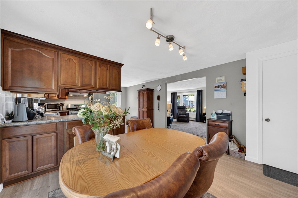 131 Spring Street Fairhaven, MA 02719 - Photo 13 of 41