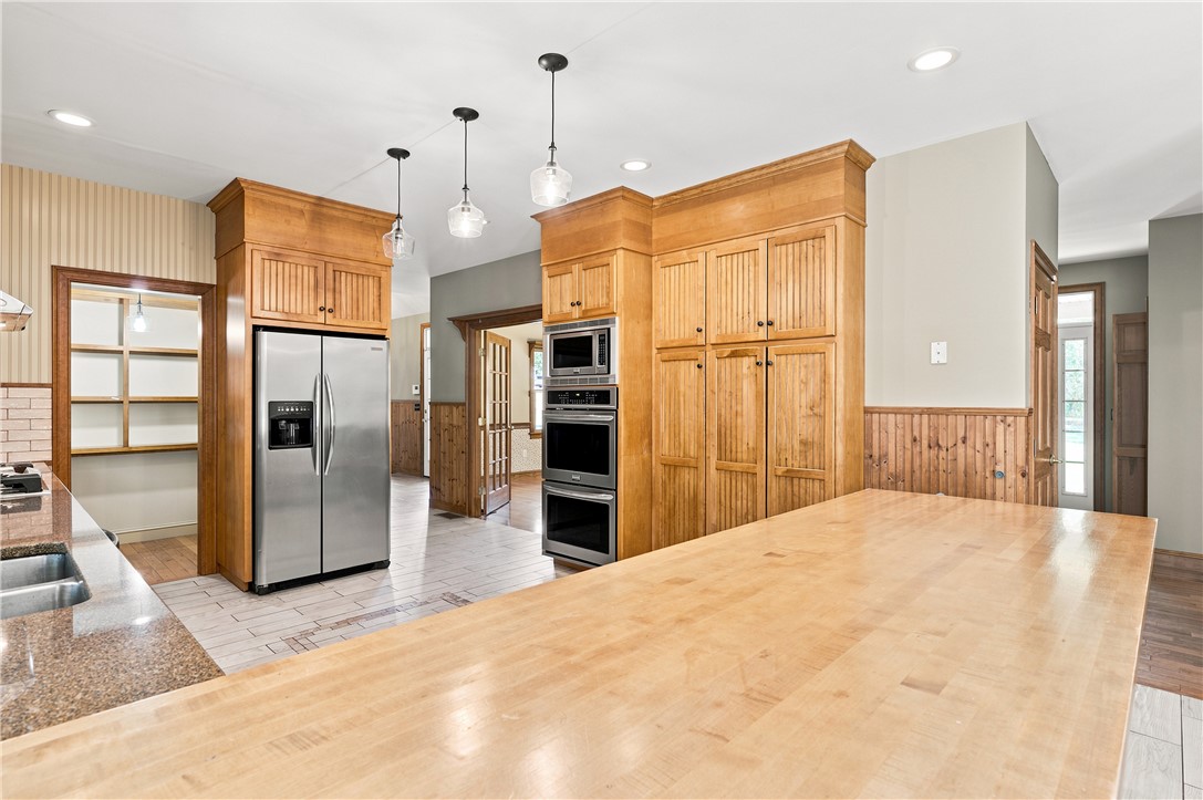 45 Pine Swamp Road Cumberland, RI 02895 - Photo 4 of 49