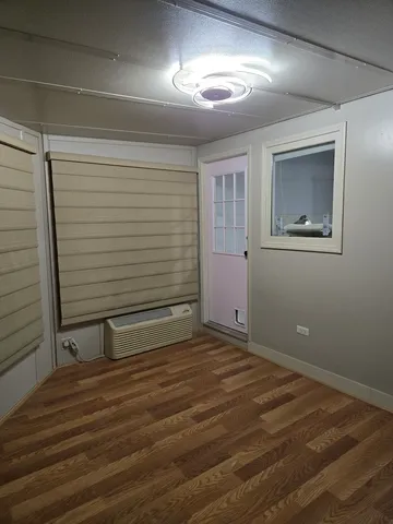 $309,999 | 1530 Charles Drive, Glendale Heights, IL 60139