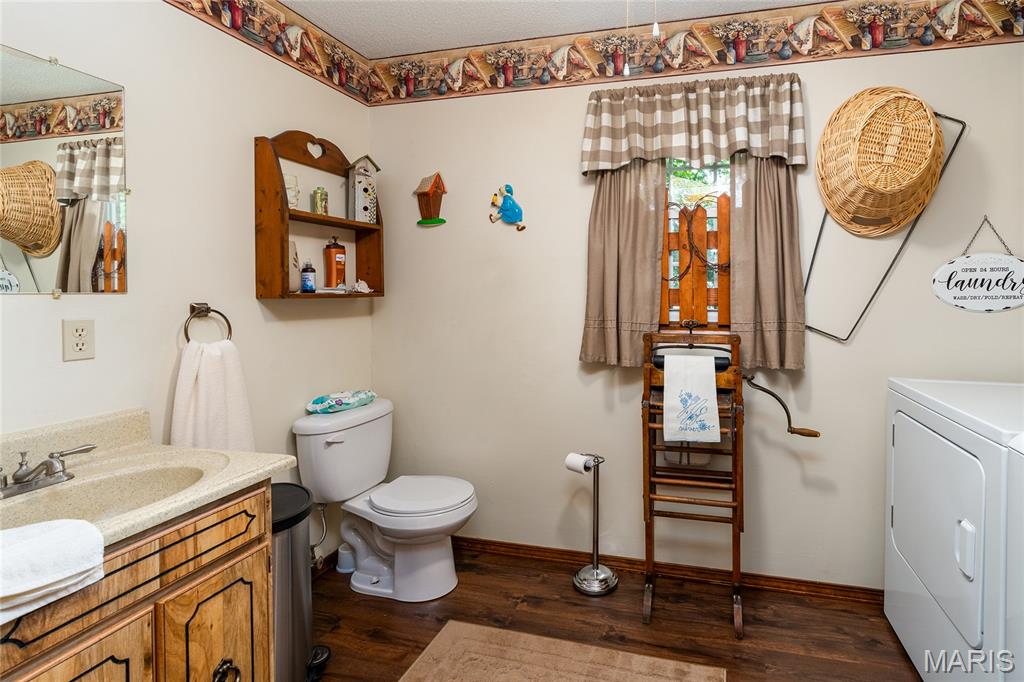 1425 Coffee Road Raleigh, IL 62977 - Photo 22 of 33