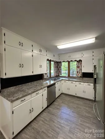 $1,850 | 6602 Allen Black Road, Matthews, NC 28104